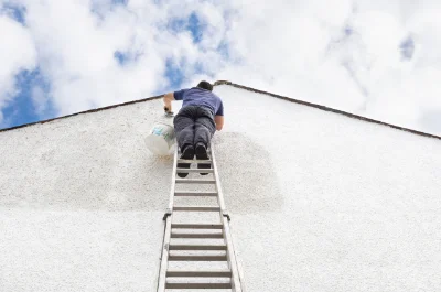 Peinture extérieure à Espéchède — façades et ravalement
